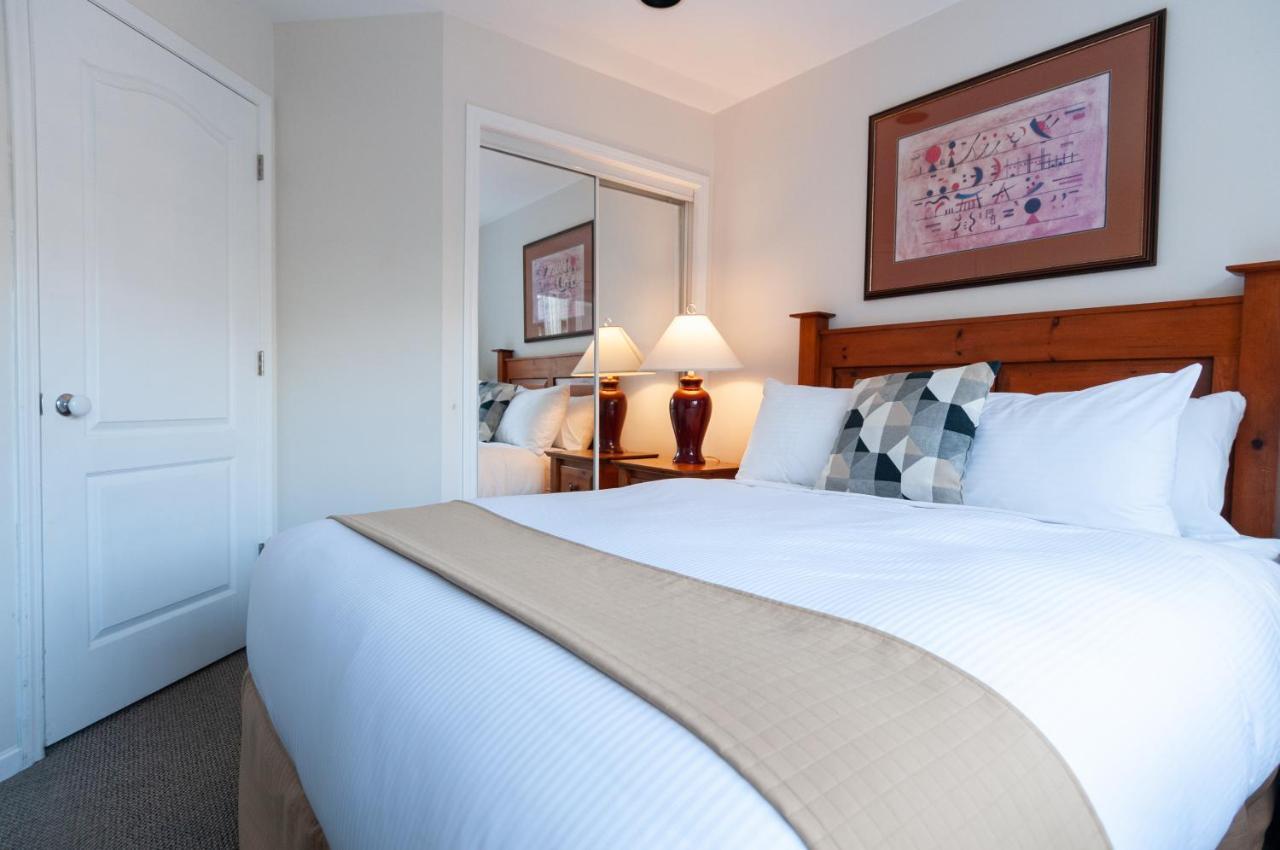 Town Plaza By Mountainview Accommodation Γουίστλερ Εξωτερικό φωτογραφία