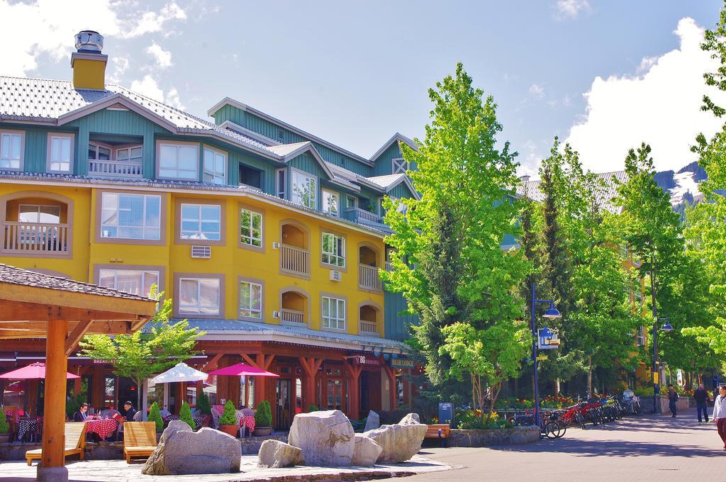 Town Plaza By Mountainview Accommodation Γουίστλερ Δωμάτιο φωτογραφία